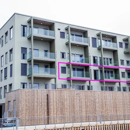 Avisgata Svolvær